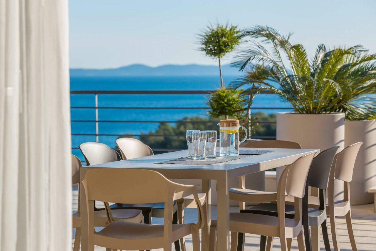 Luxury Villa Lucice View Milna  Extérieur photo